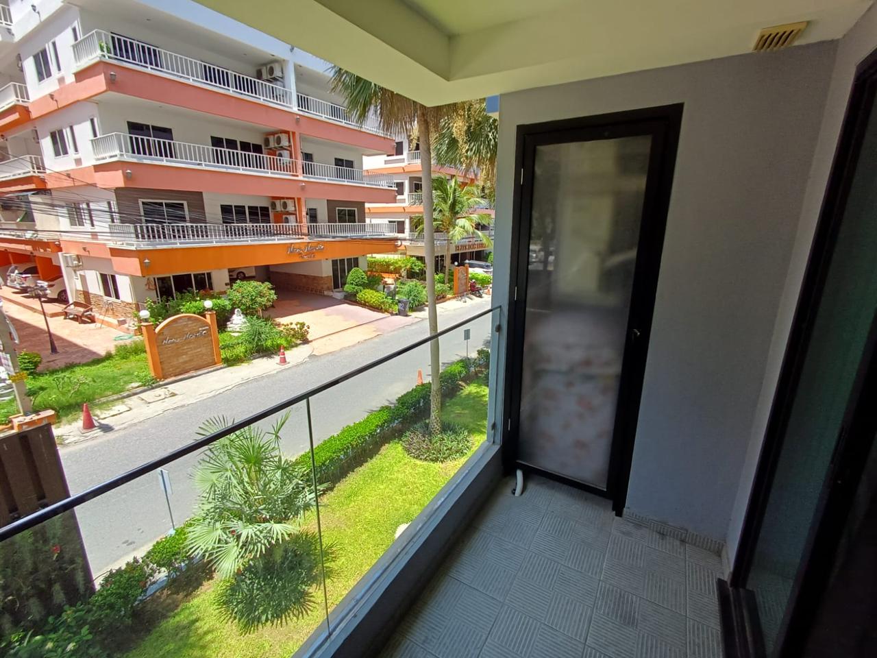 1-bedroom apartment, 37.19 m² in Siam Oriental Tropical Garden - photo 6