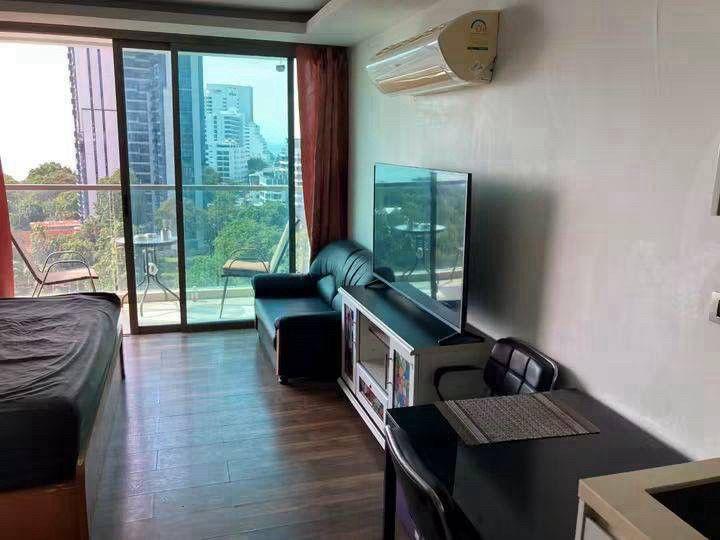 Studio, 31.76 m² in The Peak Towers - photo 3