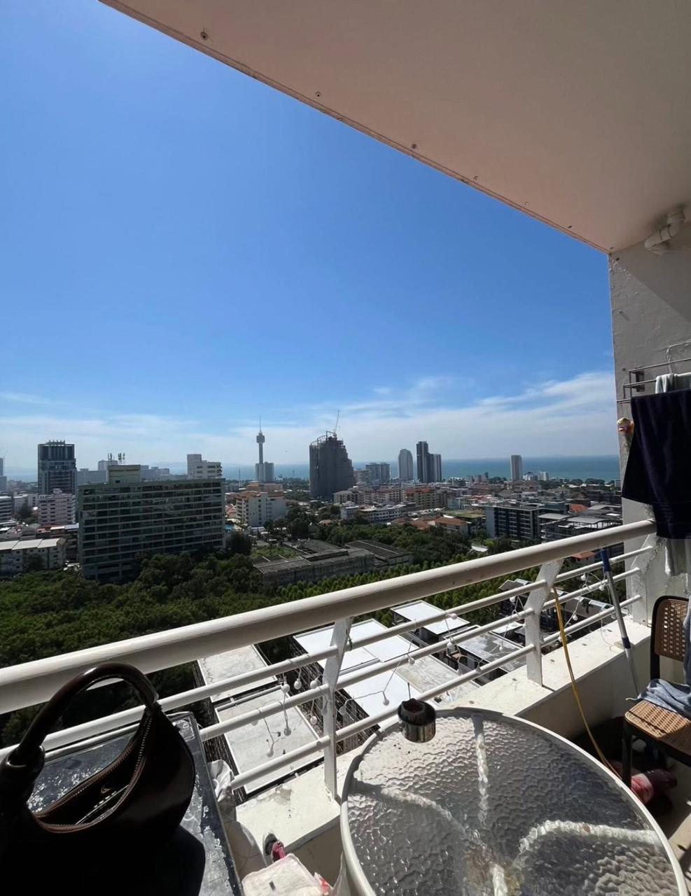 Studio, 42 m² in Pattaya Hill Resort - photo 2