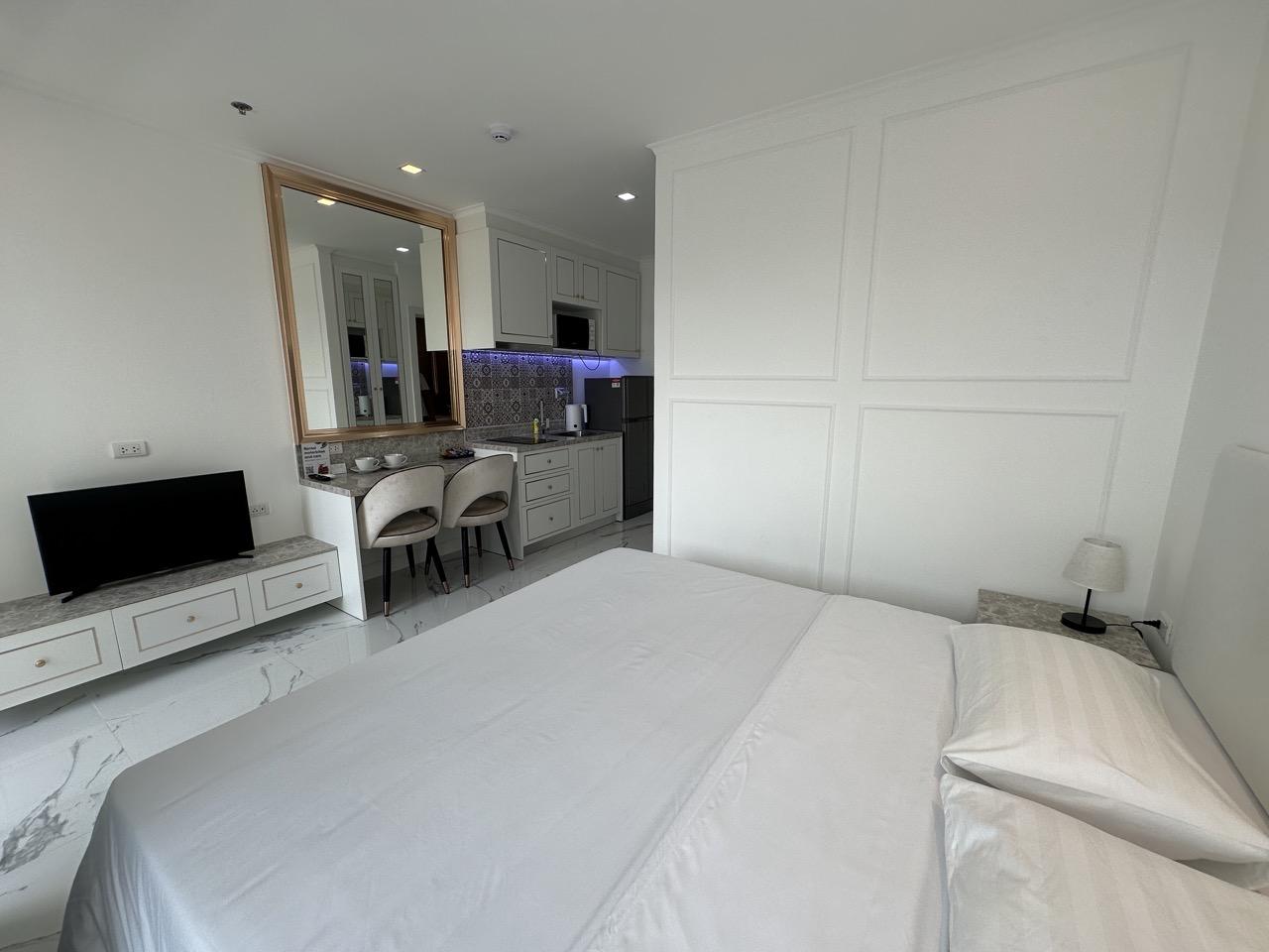 Студия 24 м² в The Empire Tower — фото 4