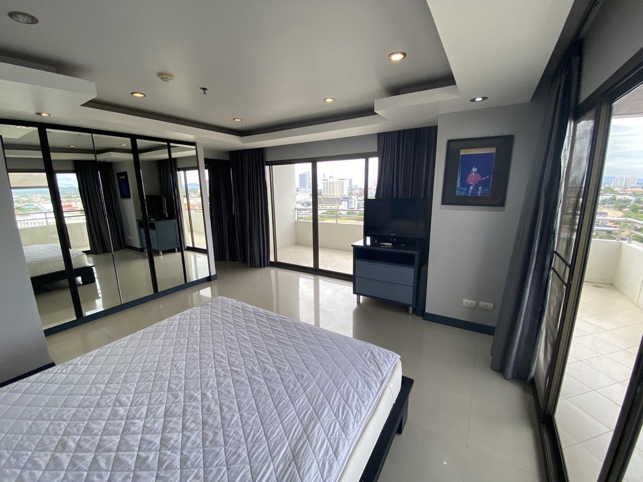 2-спальная квартира 113 м² — фото 2