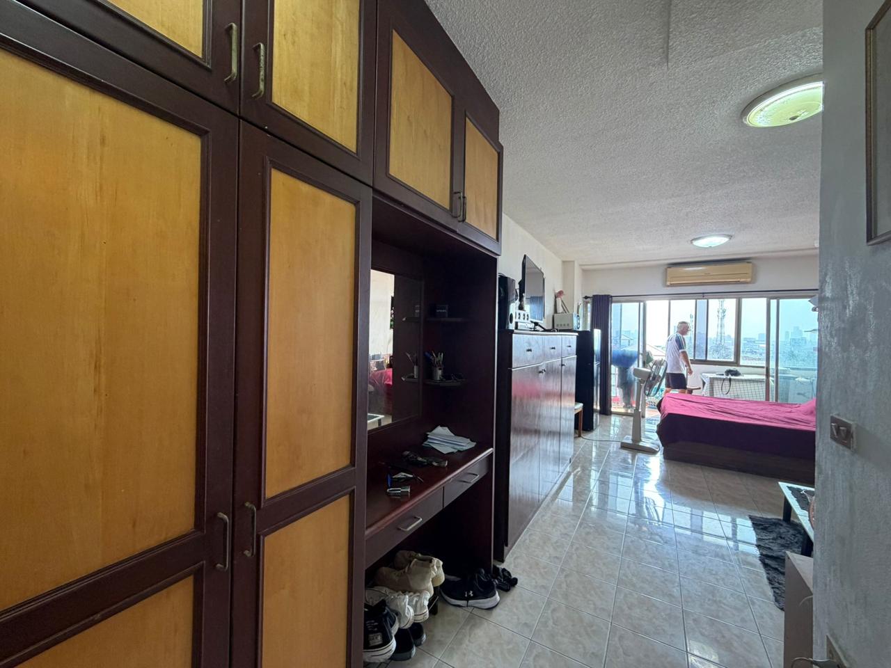 Студия в Pattaya Plaza Condotel — фото 3