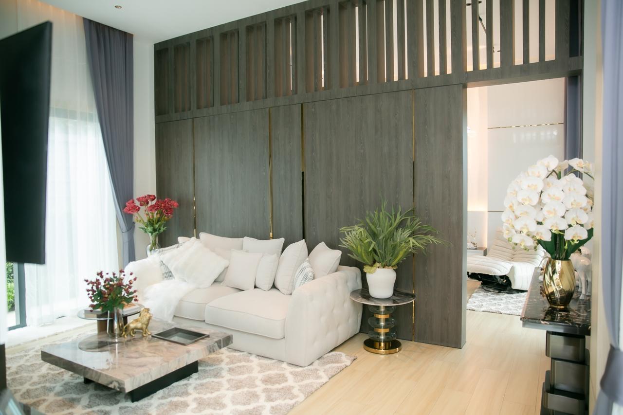 Villa, 404.29 m² in Baanmae Grand - photo 2