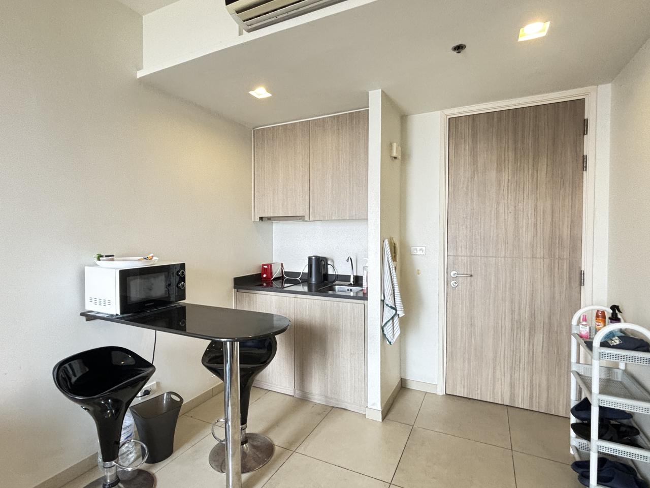 1-bedroom apartment, 35 m² in Unixx South Pattaya - photo 2