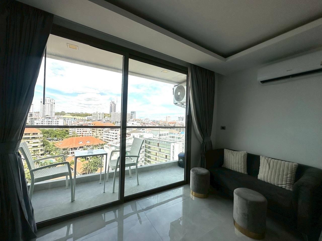Студия 31 м² в The Peak Towers — фото 1