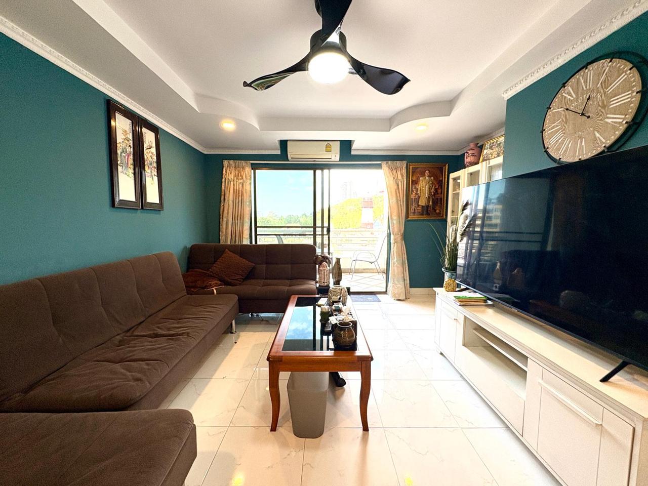 1-спальная квартира 95 м² в Pattaya Hill Resort — фото 1