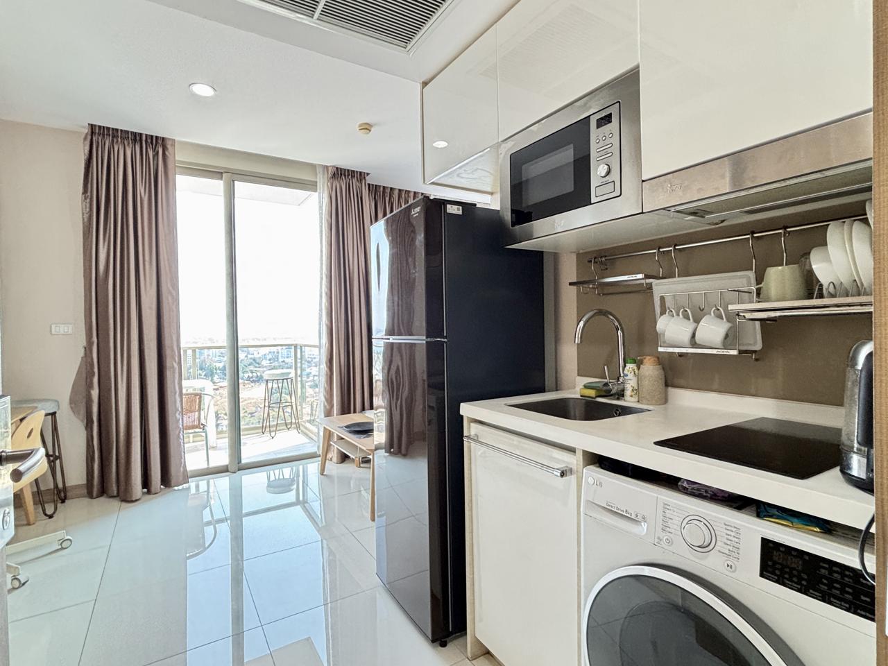 Studio, 27.3 m² in The Riviera Wongamat - photo 2