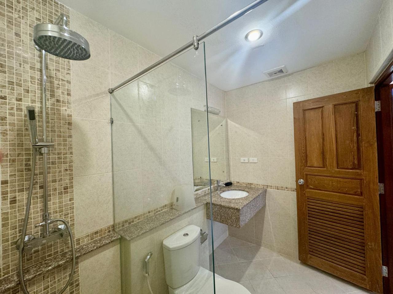 1-спальная квартира 83 м² — фото 2