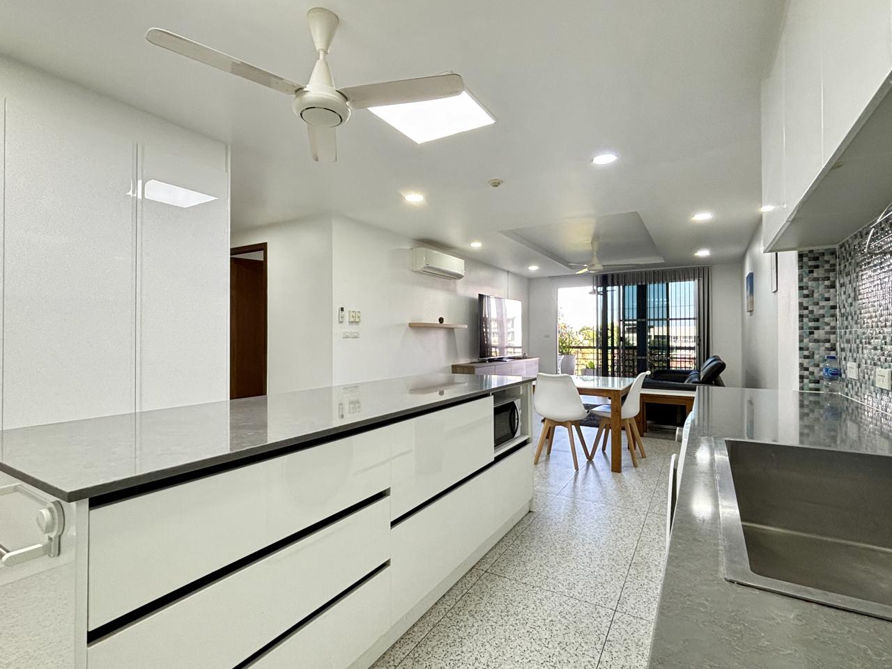 2-bedroom apartment, 100 m² in The Regent Pratumnak - photo 3
