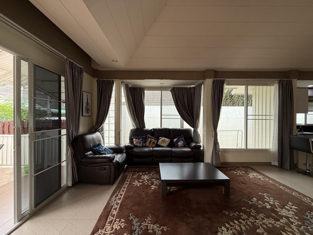 3-спальная квартира 250 м² — фото 1