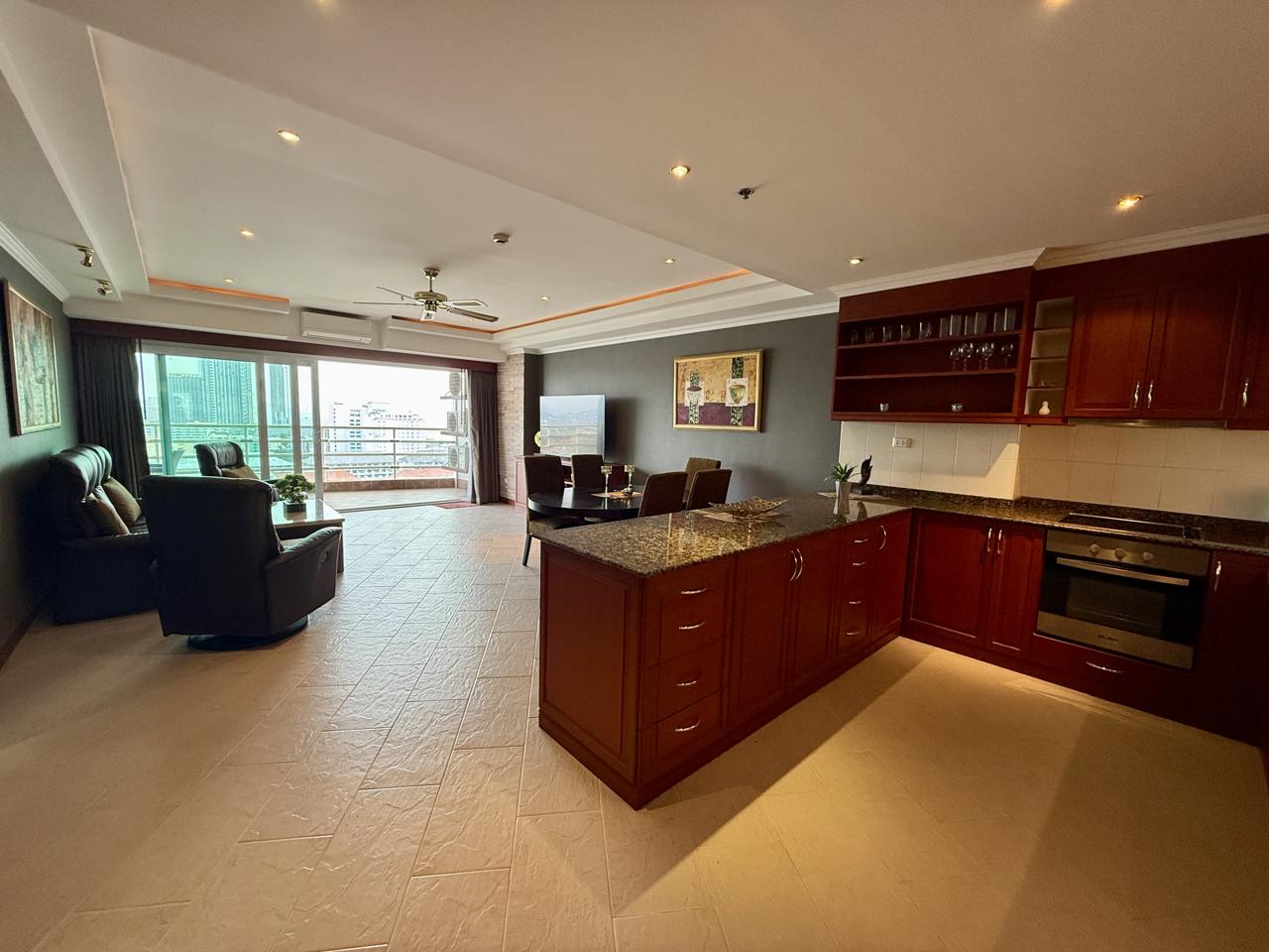 2-bedroom apartment, 101 m² in View Talay 5 - photo 1