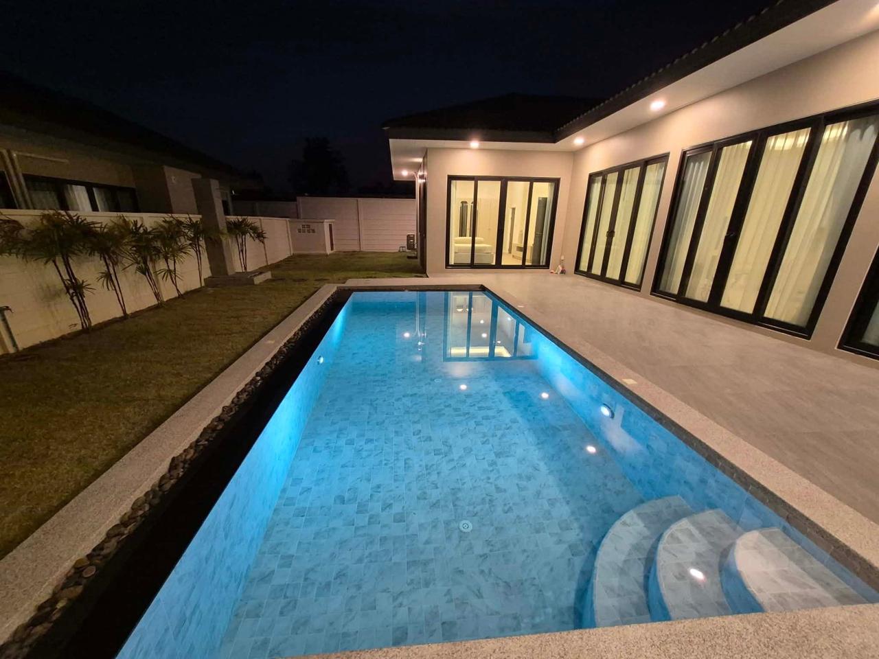 3-bedroom apartment, 200 m² - photo 2