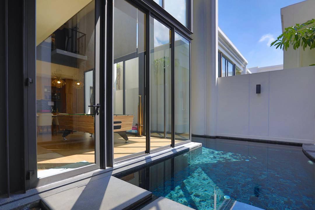 House, 4 bedrooms, 250 m² - photo 2