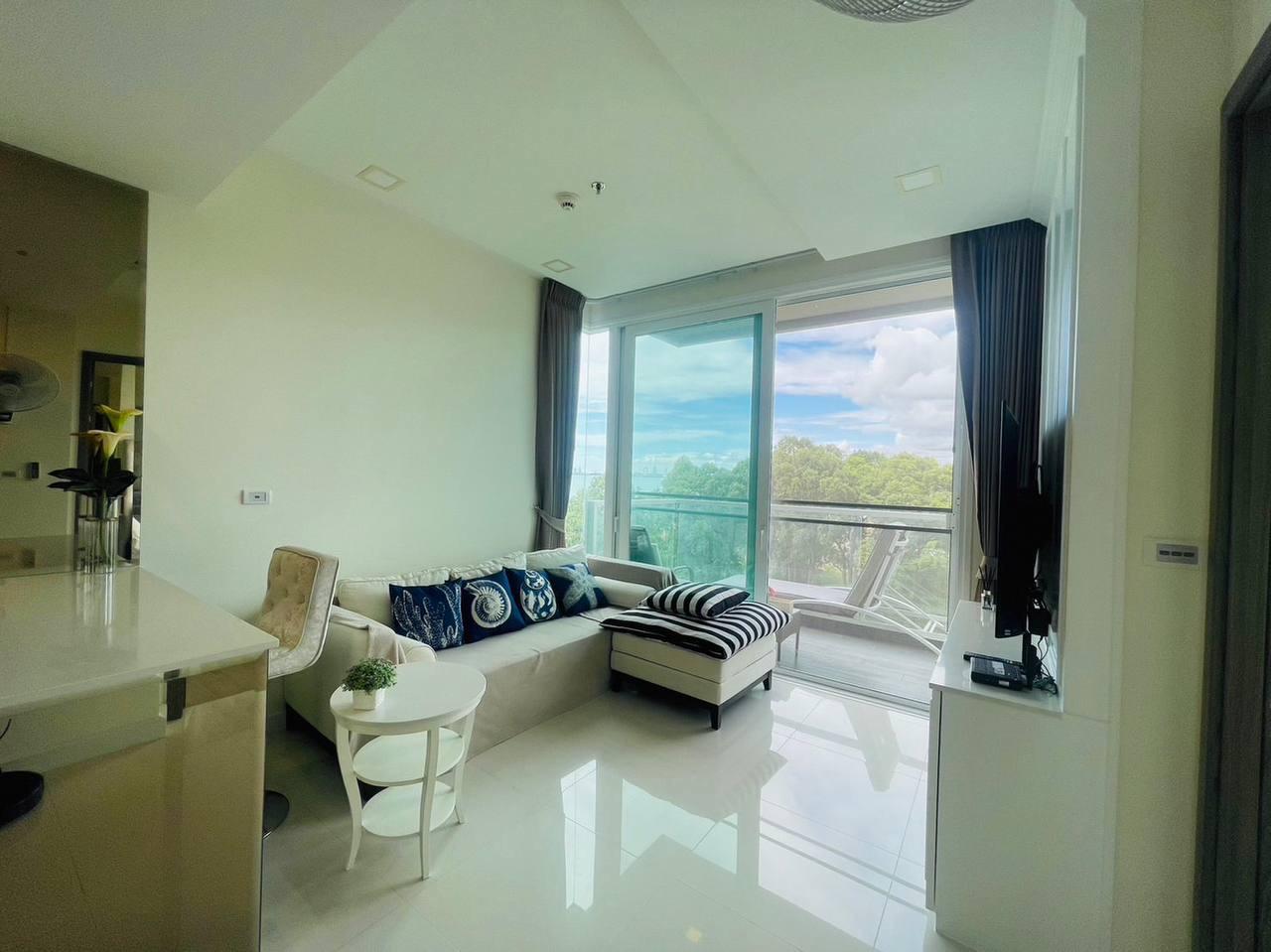 1-bedroom apartment, 42 m² - photo 1