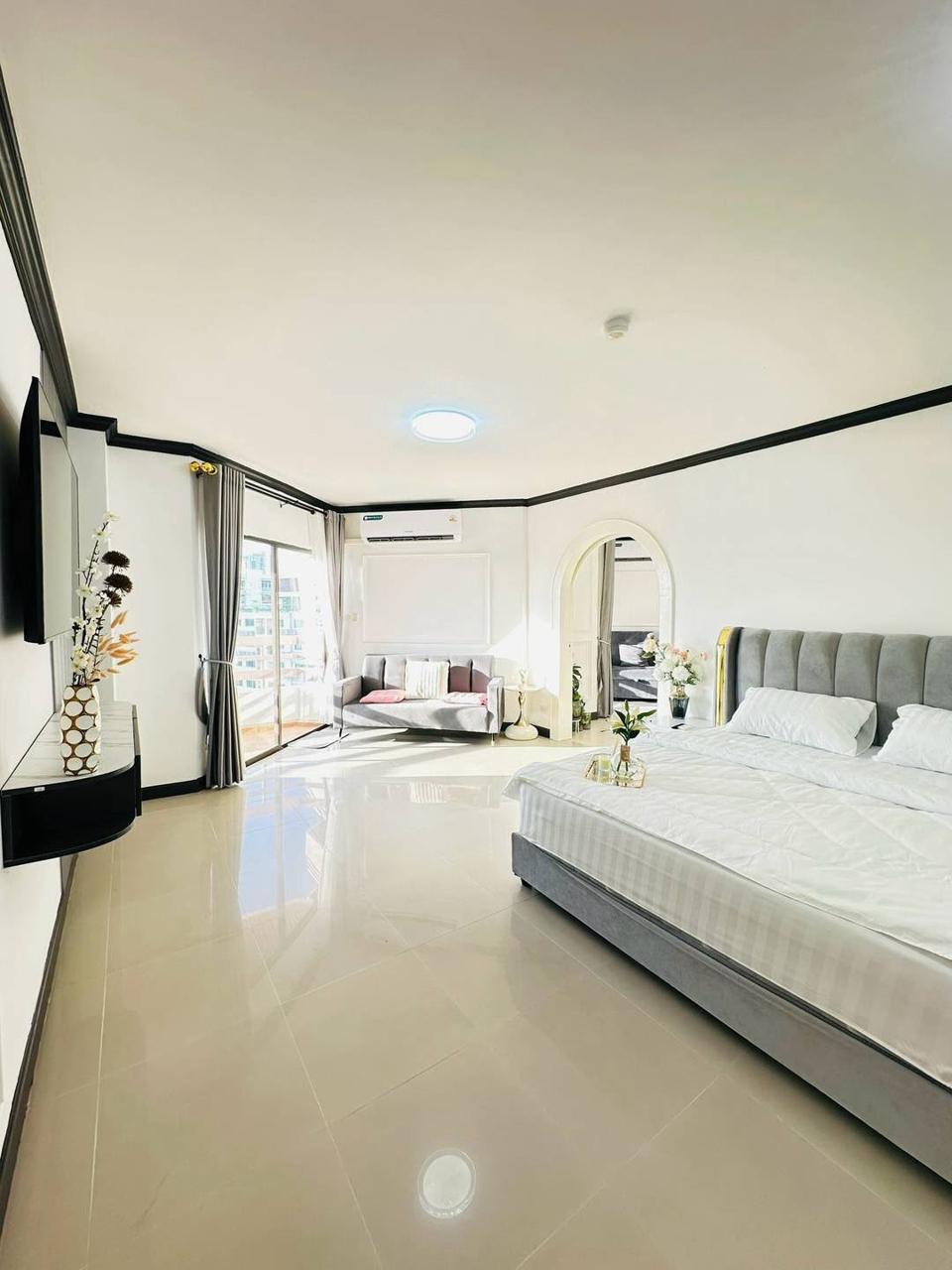 1-спальная квартира 80 м² в Kieng Talay Condo — фото 1