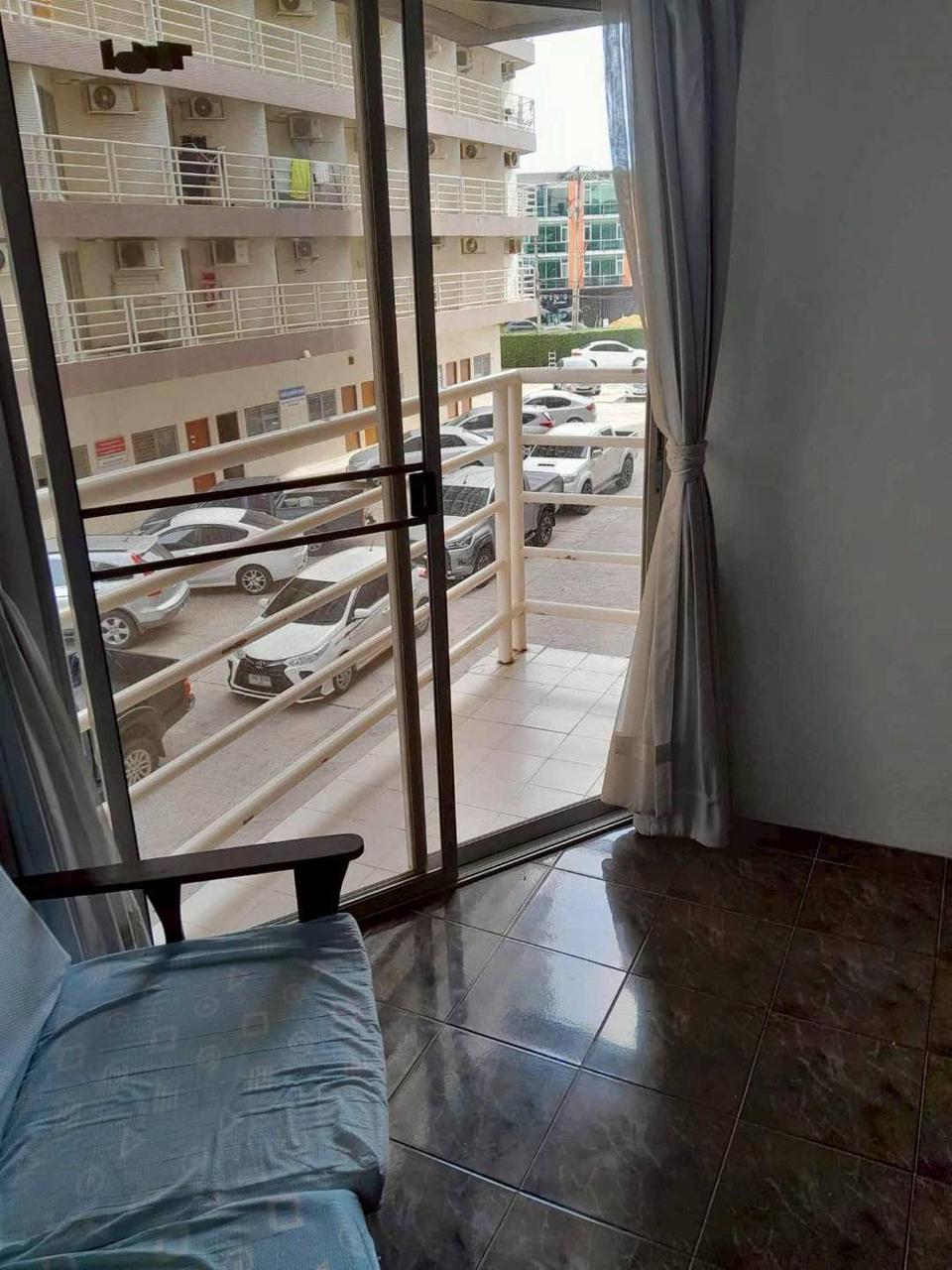 Studio, 29 m² in Rimhad Jomtien Condominium - photo 3