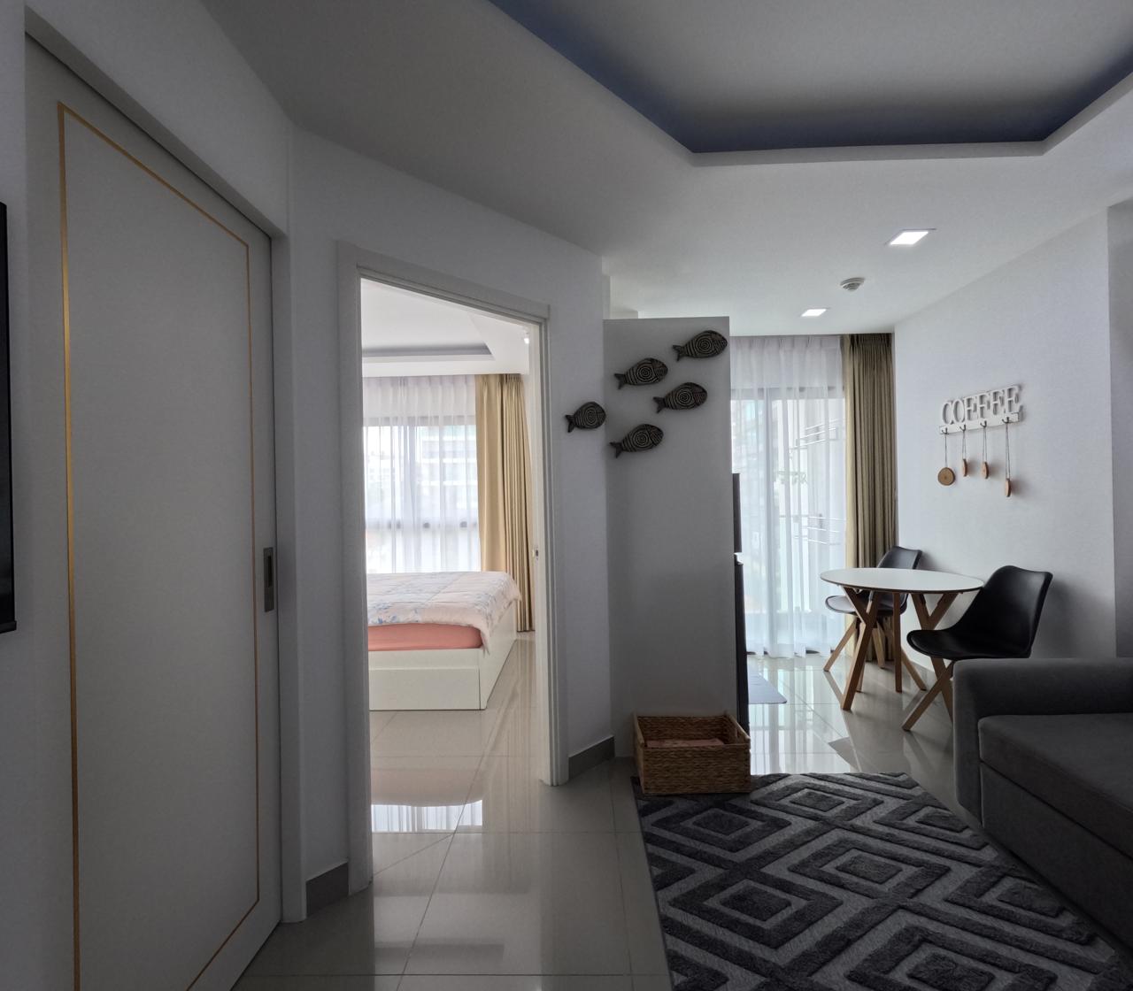 1-bedroom apartment, 28 m² in Siam Oriental Star condo - photo 2