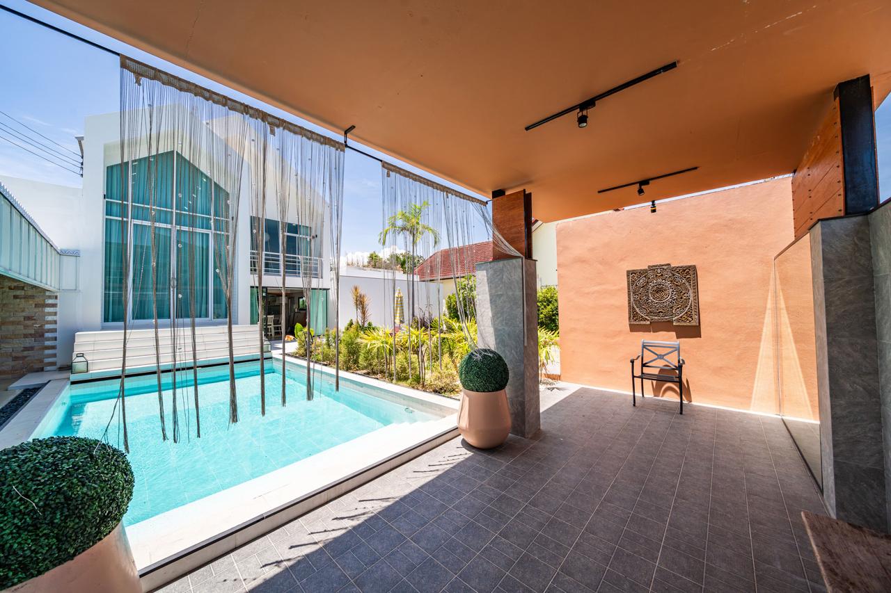 Villa, 4 bedrooms, 350 m² - photo 1