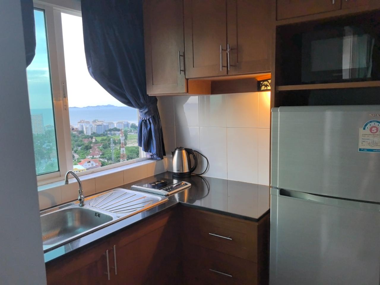 Студия 29 м² в AD Hyatt Condominium — фото 2