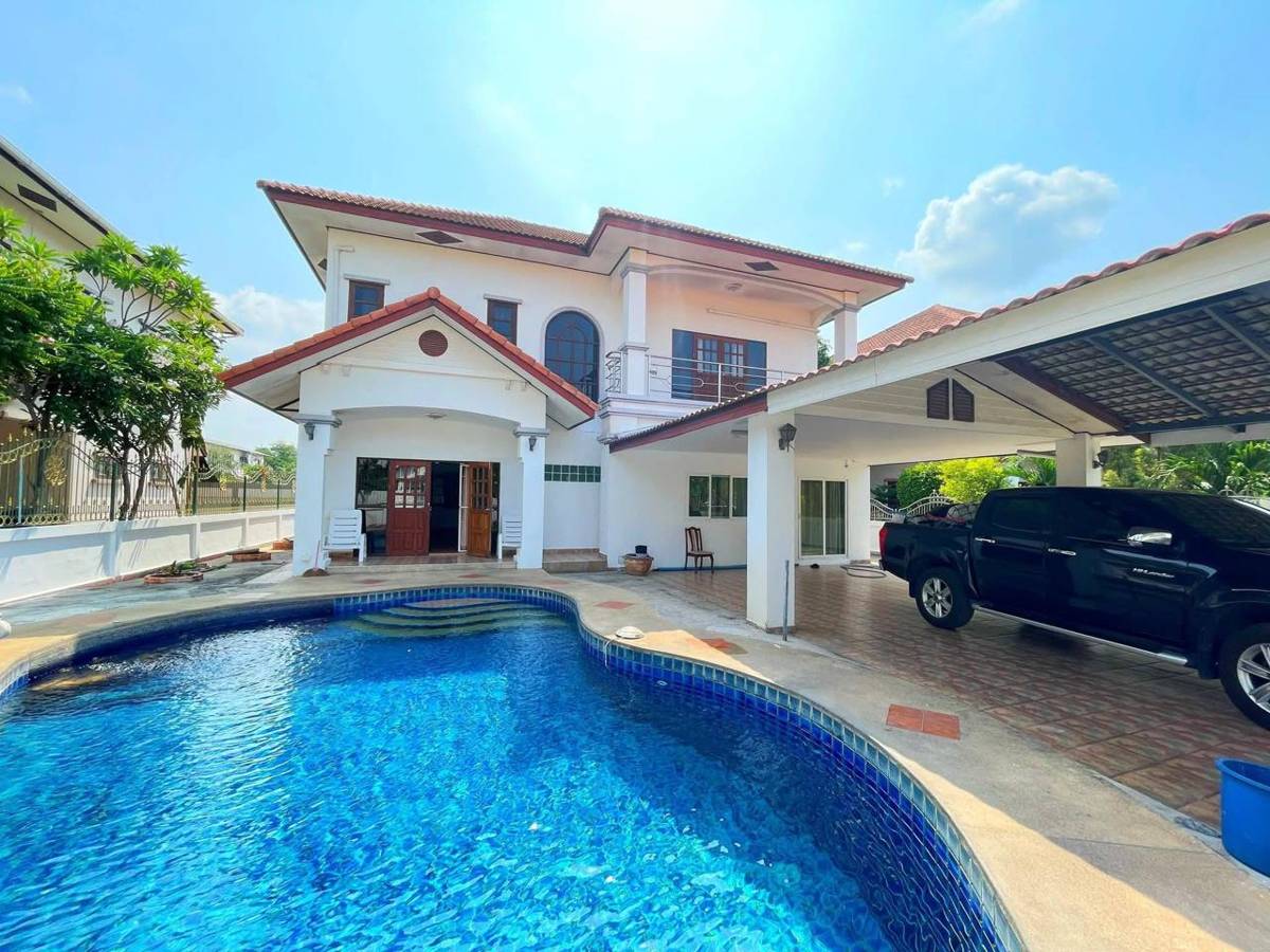House, 4 bedrooms - photo 1