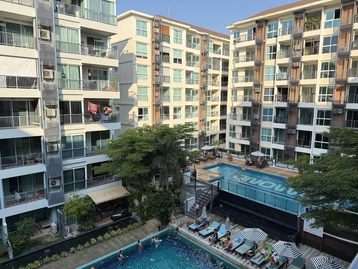 Студия 40 м² в Diamond Suites Resort Condominium — фото 1