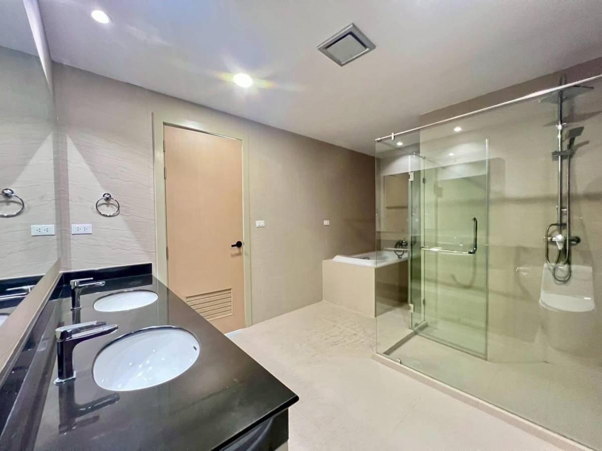 4-спальная квартира 259 м² — фото 1