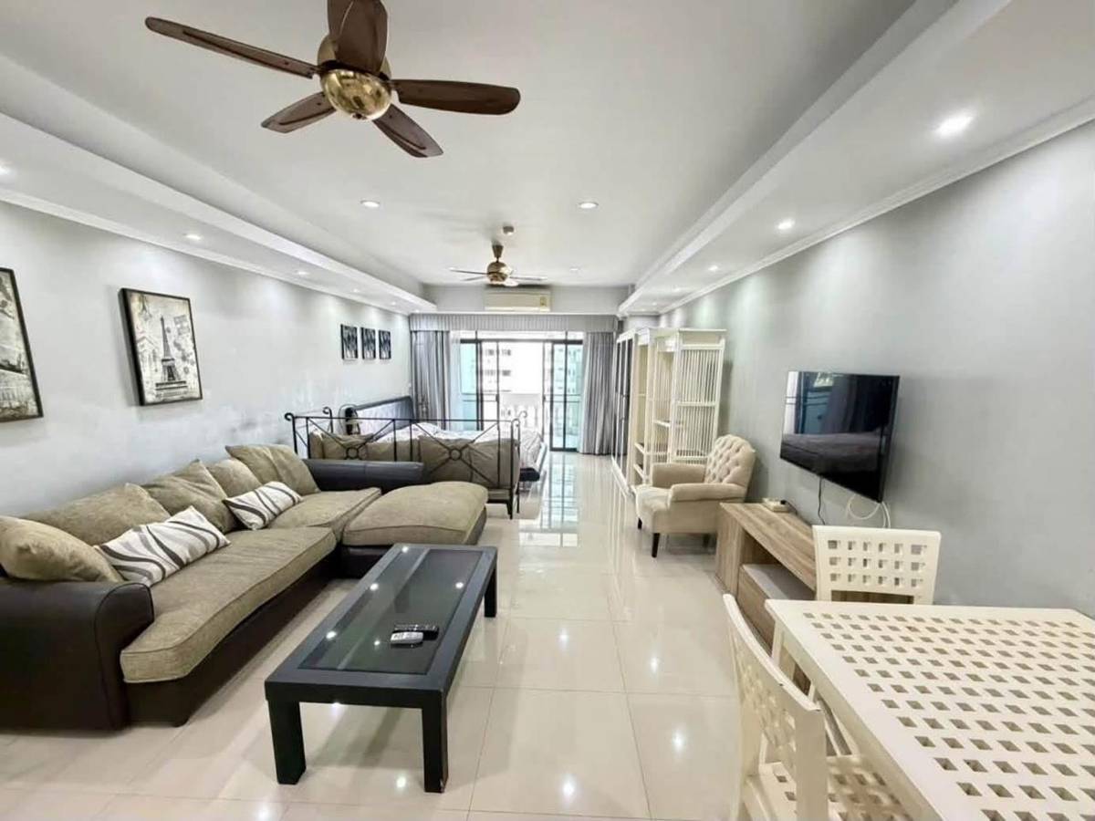 Студия 67 м² в Jomtien Plaza Residence — фото 2