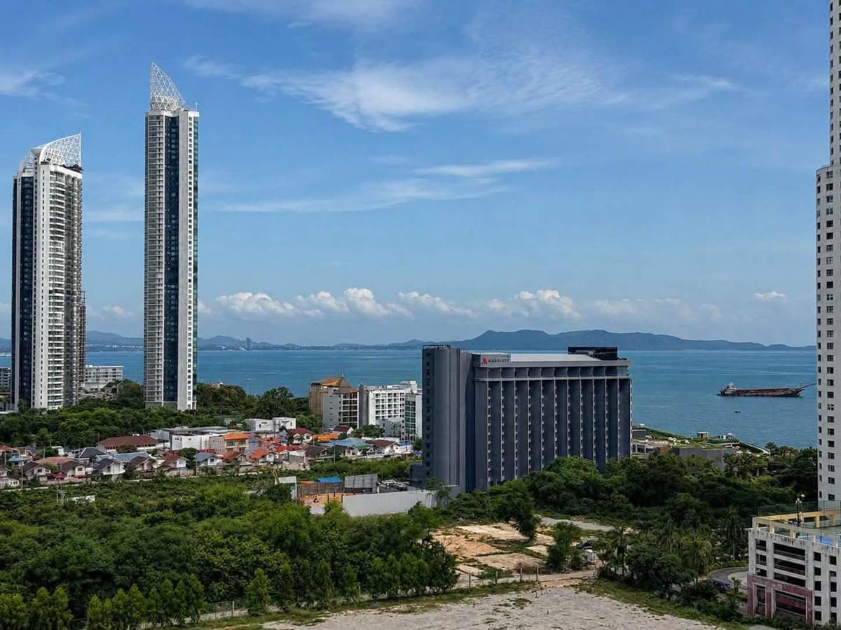 Студия 26 м² в Lumpini Seaview Jomtien — фото 1