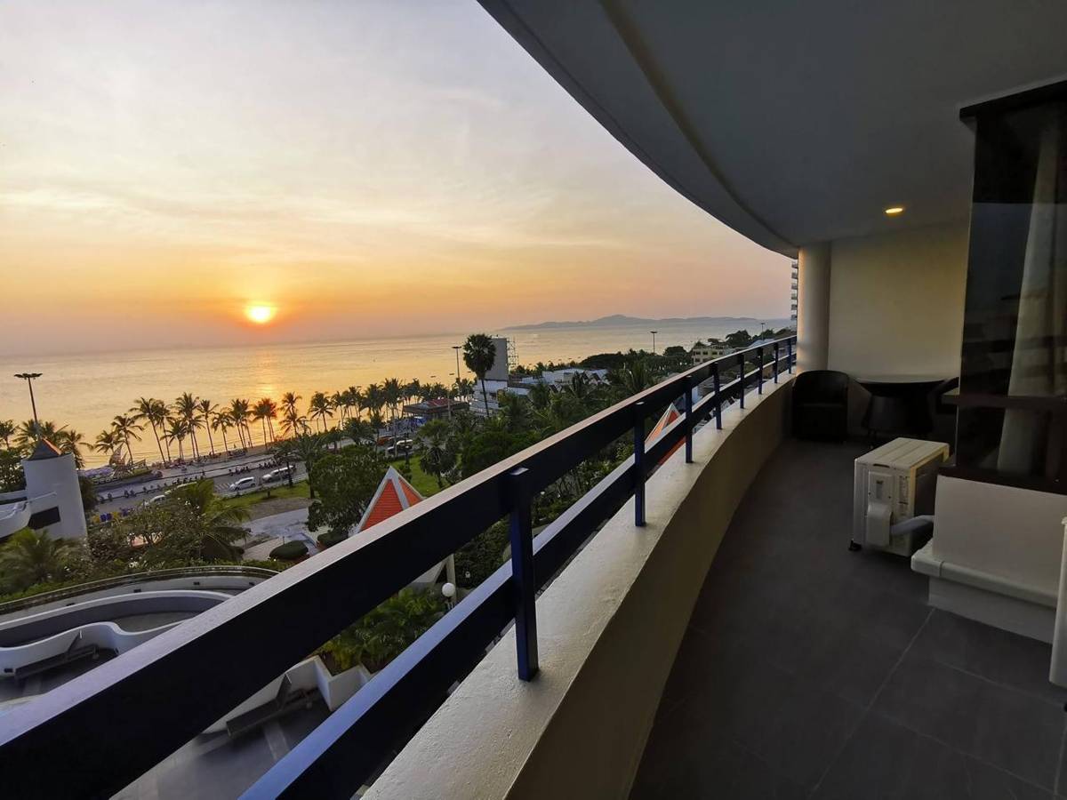 1-спальная квартира 93 м² в Jomtien Plaza Condotel — фото 1