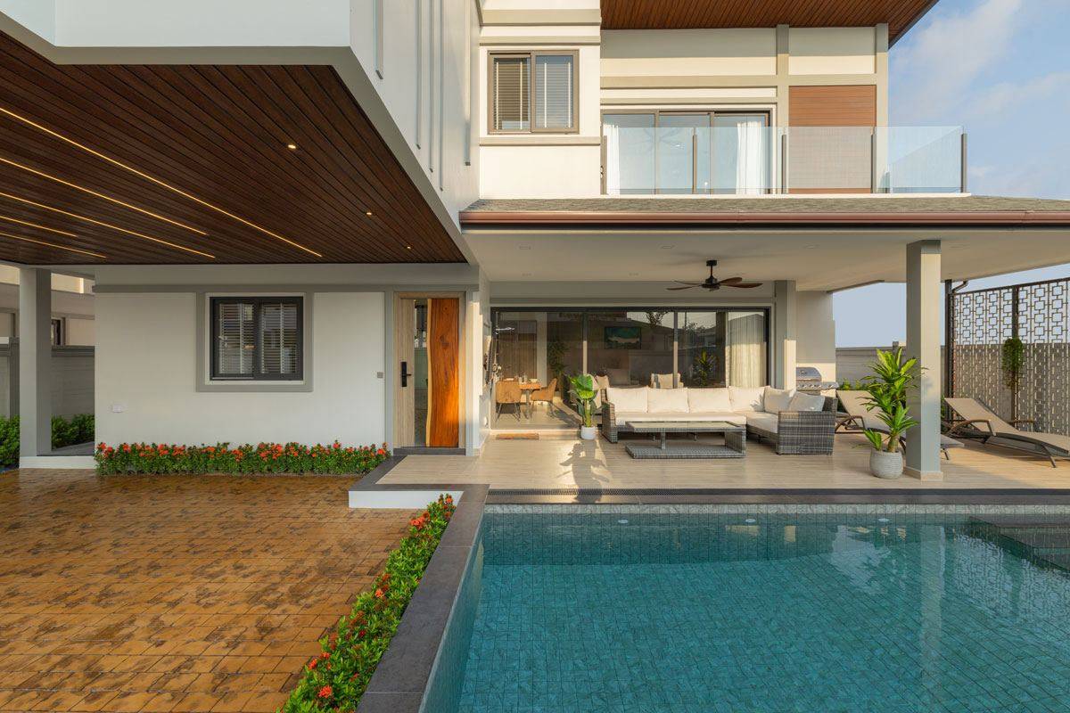 Вилла, 4 спальни 339 м² в Zensiri Estate Jomtien — фото 1